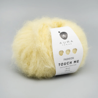 Aura Yarns Touch me (07.059 butter), состав: 76% сури альпака, 20% мериносовая шерсть, 4% полиамид, 50гр/130м